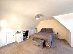 Photo 16- click for photo gallery